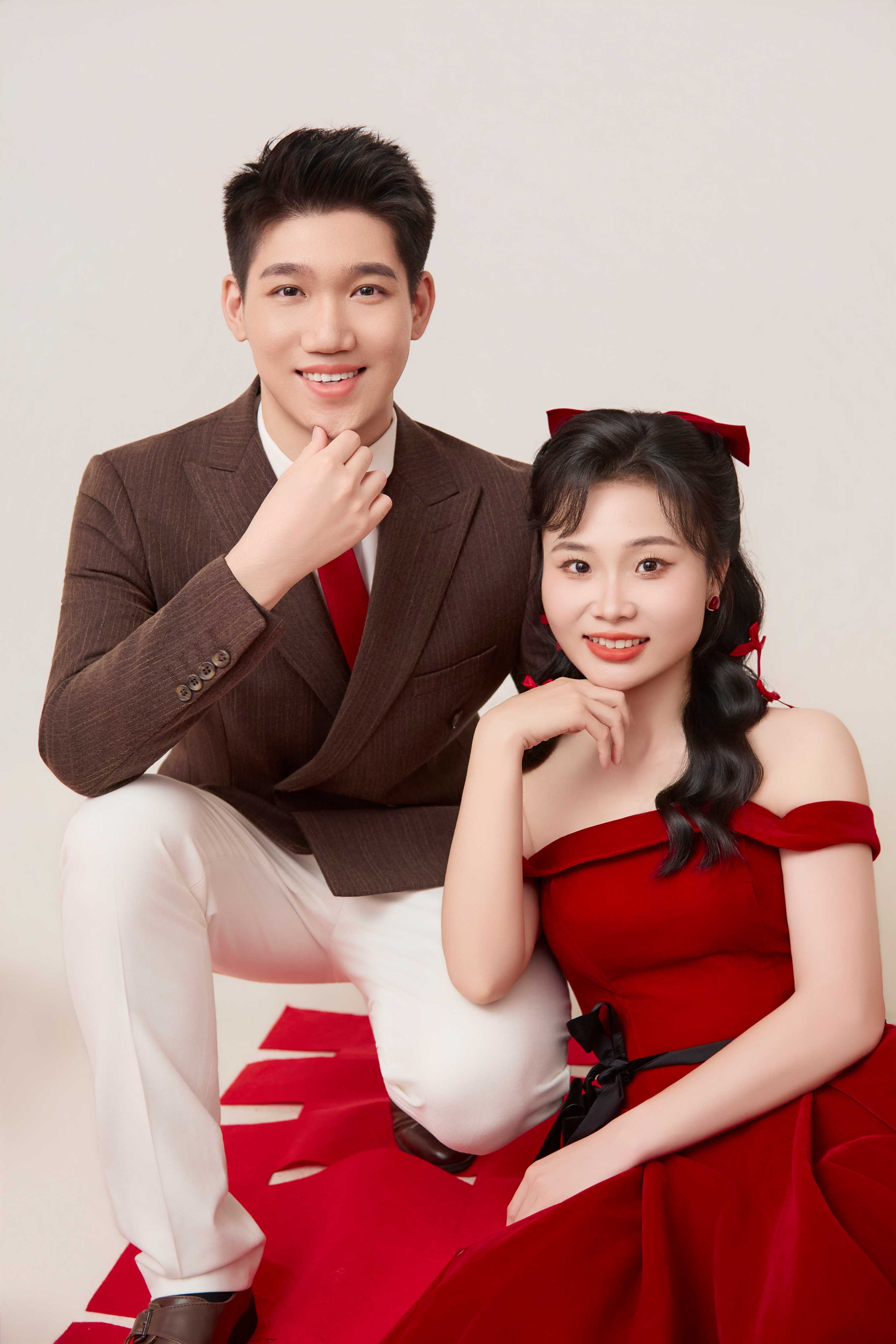 孙慧琳与刘涛的喜嫁婚纱照4